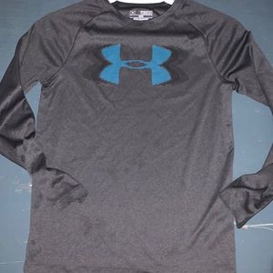 Boys athletic top
